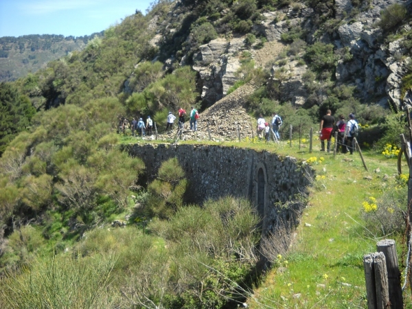 Aspromonte....Trekking i sentieri Greci della Calabria TOUR ITALIA