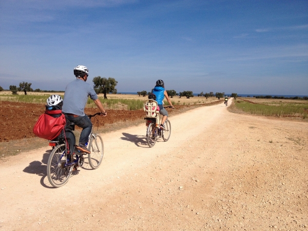 Cicloturismo in Puglia nella Valle dell'Itria TOUR ITALIA