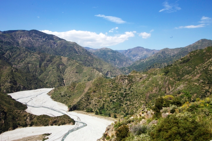 Trekking Calabria ''la Fiumara Amendolea'' ESCURSIONI GIORNALIERE