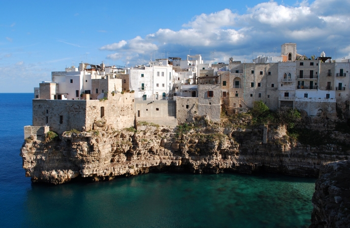 Polignano per mare e terrra ESCURSIONI GIORNALIERE