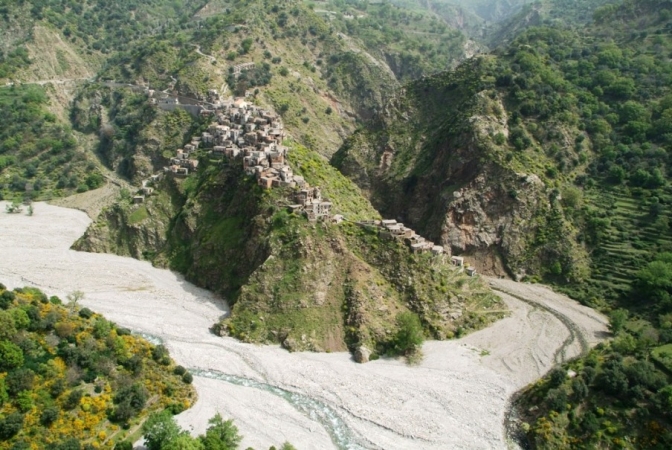 Borghi Fantasma ed etnia Grecanica in Calabria TOUR ITALIA