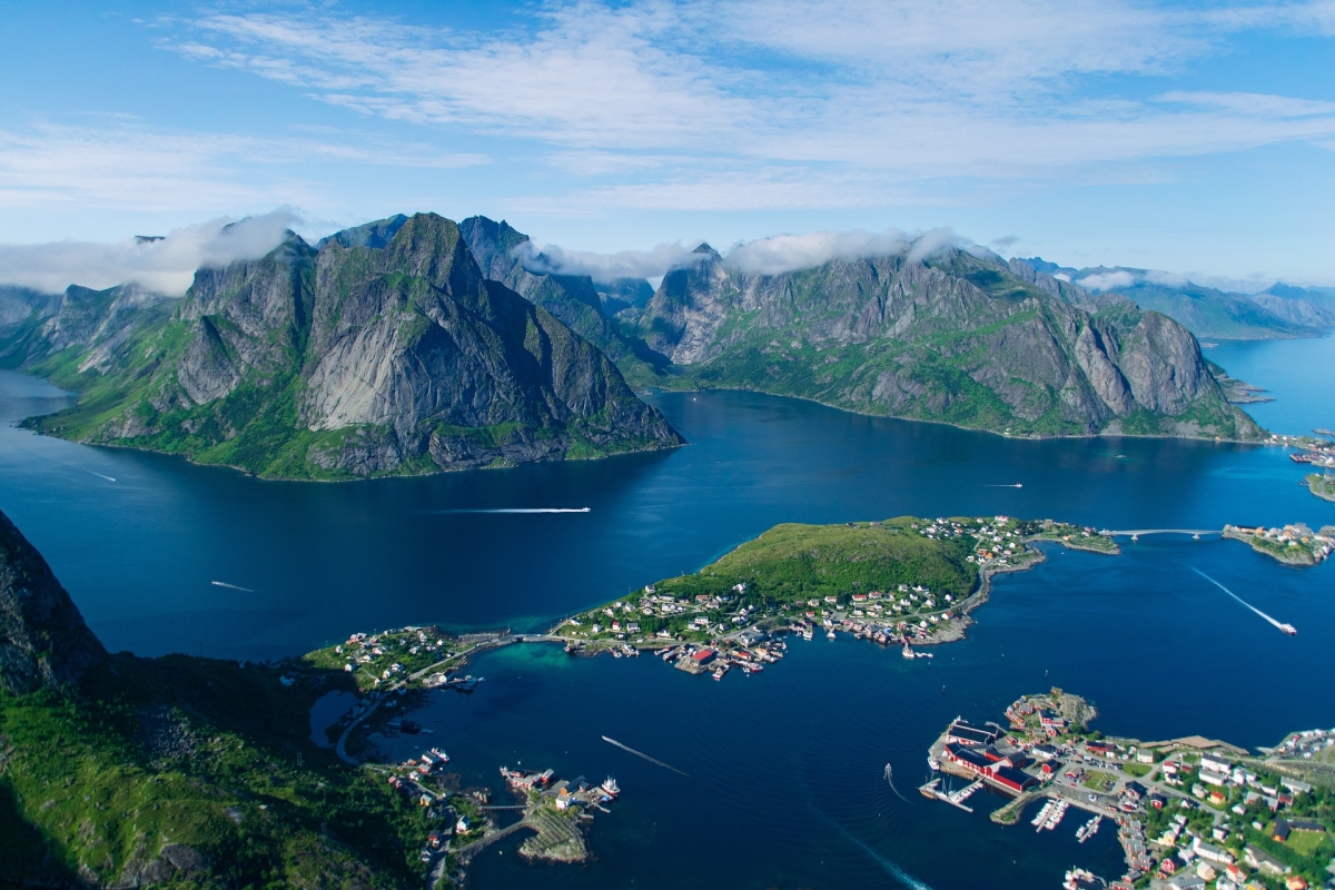 Scandinavia & Baltici – da Oslo a Vilnius tra Fiordi, Capitali e Castelli