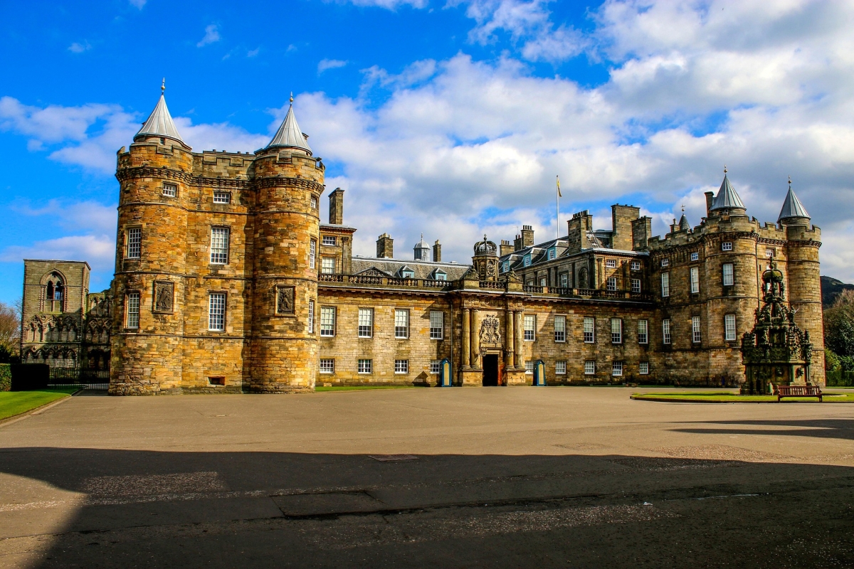 Scozia Classica – Da Edimburgo alle Highlands tra Castelli & Leggende 